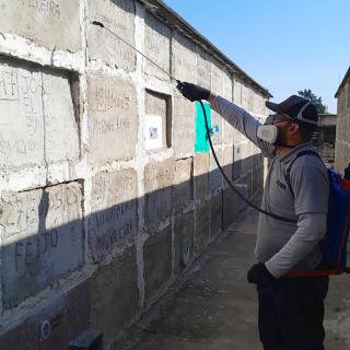 01.09.2023 Cemitério da Saudade recebe serviços de pulverização para combate a insetos e mosquitos (2)