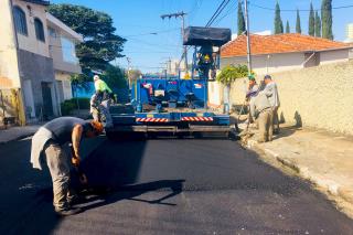 Prefeitura inicia nova fase de recapeamento asfáltico na Vila Aparecida (2)