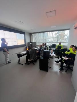 Mobilidade Urbana avança com capacitação em tecnologia semafórica inteligente em Bragança Paulista