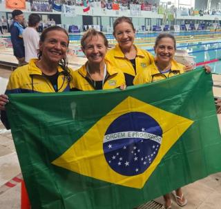 Flávia (Rio de Janeiro), Regina (São Paulo), Aline (Recife), Marise (Goiás)