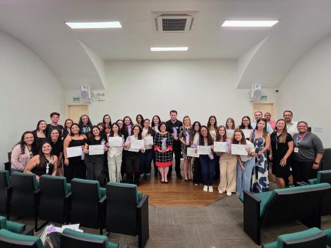 PET Saúde “Com Elas no SUS” encerra ciclo de formação e integração entre ensino, serviço e comunidade