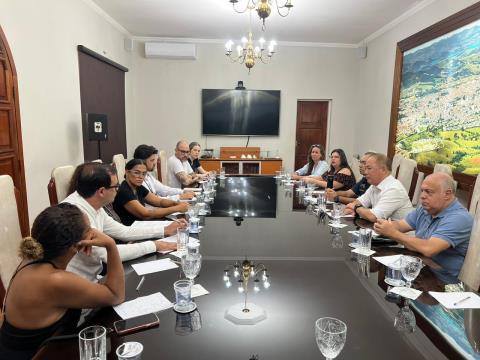 Reunião discute melhorias no funcionamento do Instituto Médico Legal