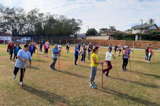 16.08.2023 Prefeitura de Bragança Paulista oferece aulas de ginástica gratuitas para a população no Campo do Jardim da Fraternidade (3)