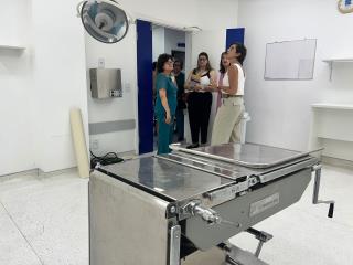 Equipe da Secretaria de Saúde do Estado visita instalações do prédio do hospital 04