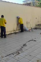 FOTO 3_PREFEITURA FINALIZA AÇÕES EM RESIDÊNCIA NO BAIRRO JARDIM CALIFÓRNIA_05-07-2022