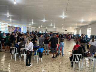 Campeões do tênis de mesa, futsal infantil feminino e basqueteb (4)