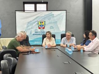 Equipe de Transição do Prefeito Eleito Edmir Chedid visita secretarias municipais em Bragança Paulista (4)