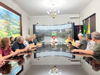 Prefeitura de Bragança Paulista entrega Regularização Fundiária a moradores do Portal do Jaguari (3)