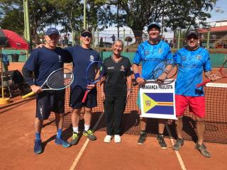 Dupla Ivamar Gambardela e Wilson Carlos Bizzetto prata no tênis