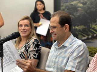 Entrega de Termos de Posse da terceira fase do Pró-Indústria e Pró-Emprego 03