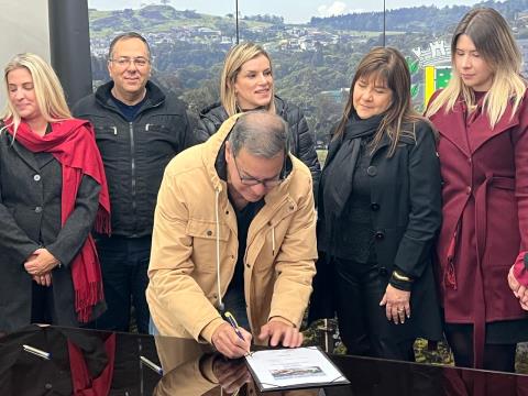 Nome de Nivaldo Caixa é eternizado no Galpão de Eventos do Posto de Monta 03