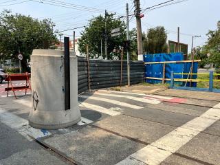 Ponte da Rua Peru em Bragança Paulista é interditada para obras de substituição de placas por