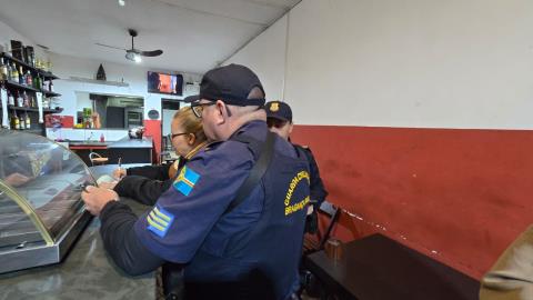 Operação Noite Tranquila fiscaliza bares e combate perturbação do sossego em Bragança Paulista (4)