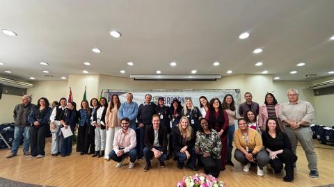 Saúde entrega novos uniformes e equipamentos para fortalecer atuação de agentes no município 05