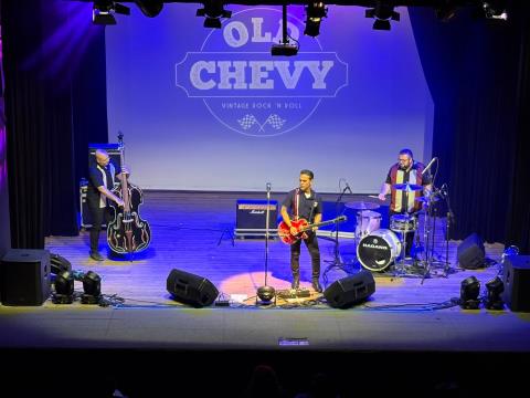 Festival de Inverno - Old Chevy - Teatro