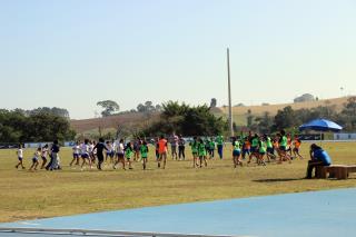 Provas de atletismo do V Festival Estudantil de Bragança Paulista serão realizadas neste sábado (23)
