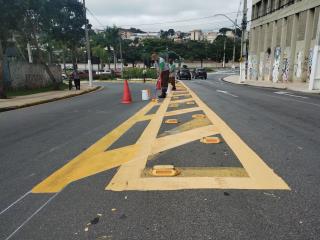 Prefeitura de Bragança Paulista implementa sistema binário e nova sinalização na