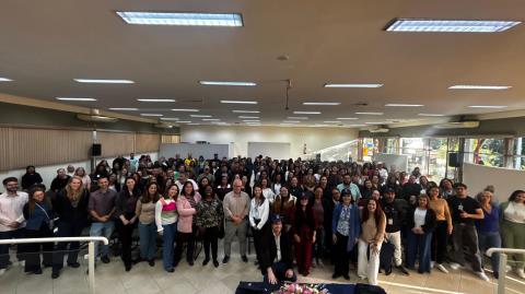 Saúde entrega novos uniformes e equipamentos para fortalecer atuação de agentes no município 06