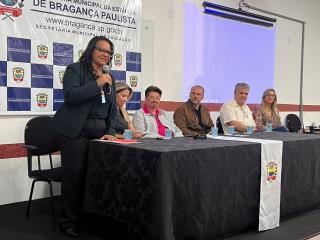 Prefeitura entrega 150 tablets aos agentes comunitários de saúde e aos profissionais do PAD (4)
