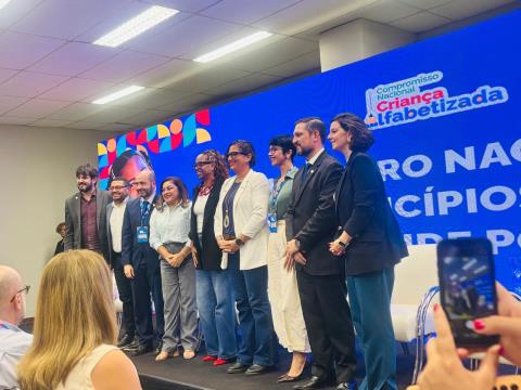Bragança Paulista participa de Encontro Nacional em Brasília e reforça o compromisso com a alfabetização
