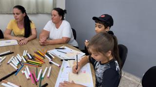 Visita vice-prefeita Gi Borboleta oficinas de férias 06