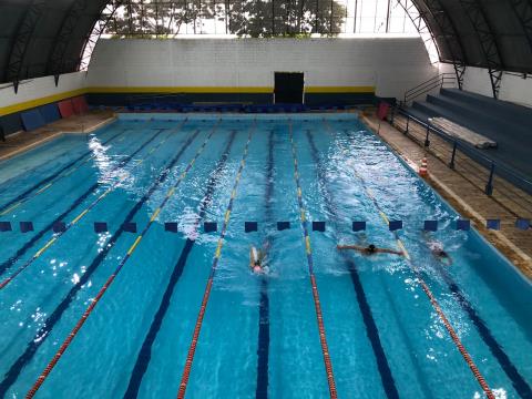 Piscina aquecida garante mais conforto aos alunos do Complexo Aquático do Júlio de Mesquita