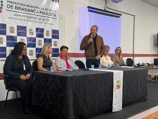 Prefeitura entrega 150 tablets aos agentes comunitários de saúde e aos profissionais do PAD (5)