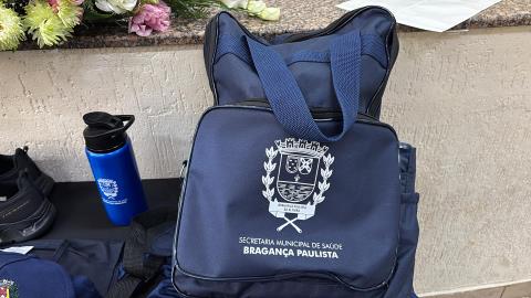 Saúde entrega novos uniformes e equipamentos para fortalecer atuação de agentes no município 08