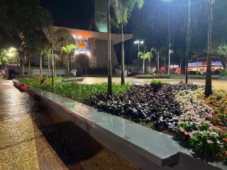 Praça Raul Leme ganha mais vida com revitalização (7)