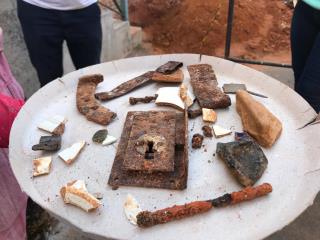 24.05.2022 Ossadas humanas são encontradas após início das obras de revitalização da Igreja do Rosário (7)