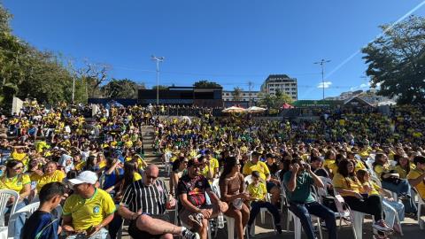 Arena do Lago lota e Fan Fest reúne multidão em vitória do Brasil na Copa 07