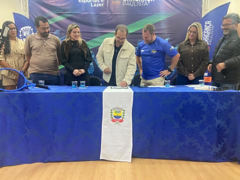 Atletas e projetos esportivos recebem mais de R$ 1,1 milhão 07
