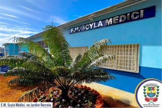 E.M. Scyla Médici, no Jardim Recreio
