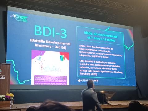 Secretaria Municipal de Educação amplia formação de profissionais em congresso sobre autismo Foto 09