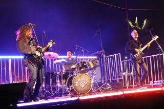 Bragança Paulista dá início ao Festival de Inverno 2025 com espetáculo de som, luz e emoção no Lago do