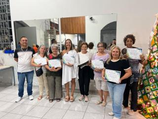 Alunos recebem diplomas dos cursos profissionalizantes oferecidos pelo Fundo Social de Bragança Paulist (10)