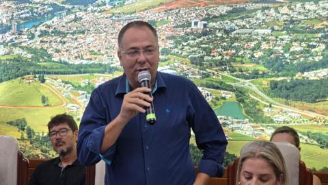 Ato de anúncios oficiais, com novos investimentos, serviços e avanços para o município (11)