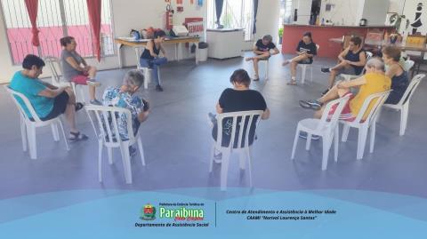 01 - Aula de Pilates no CAAMI