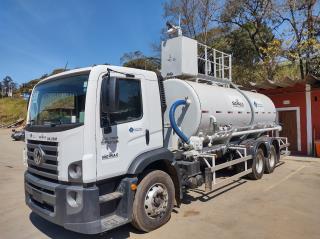 18 - Aquisição de caminhão pipa para o município