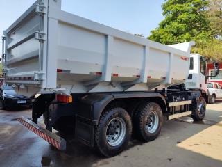 20 - Aquisição de uma dos caminhões basculantes para o município