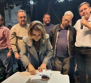 WhatsApp Image 2024-10-19 at 08.45.46 (1)