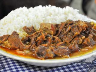 35 - Fogado - prato típico da culinária paraibunense