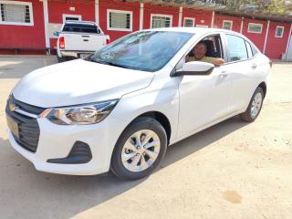 37 - Um dos dois Chevrolet Ônix adquiridos pelo município