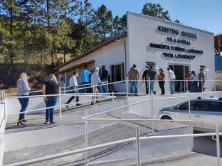 47 - Inauguração do Centro Social Benedita Turíbio Lourenço, na Vila Amélia.