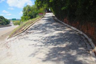 59 - Bairro Escaramuças - Morro das Antenas, após de receber o calçamento.
