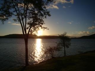60 - Anoitecer na represa de Paraibuna