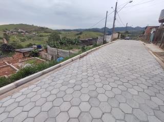 68 - Calçamento da viela Luiz de Oliveira, no bairro do Alferes Bento