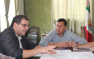 reunião CDHU em Paraibuna (10)