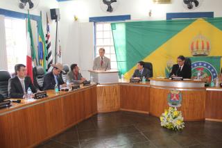 7 - Malcolm Forest, idealizador de A Jornada dos Príncipes, discursa na Câmara Municipal - Bicentenário