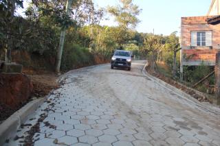 74 - Calçamento realizado no bairro dos Moraes, região do Cedro.